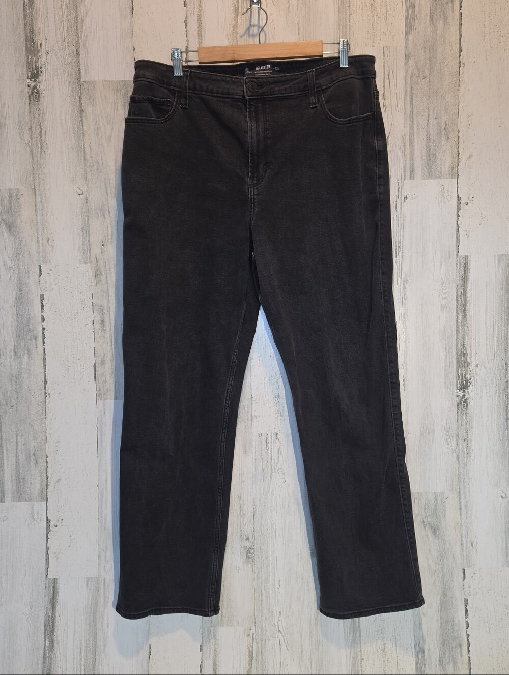 Hollister Ultra High Rise Dad Jeans Women’s 16R W33 Black Wash Straight Leg Y2K